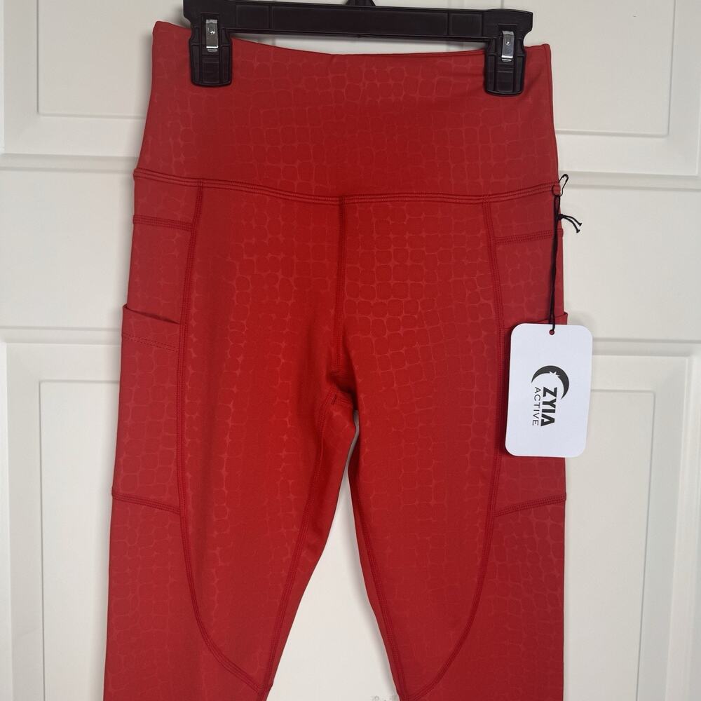 NEW Zyia Active Red Scales Pocket Light N Tight Workout Leggings Women’s Size 2 - Picture 2 of 6